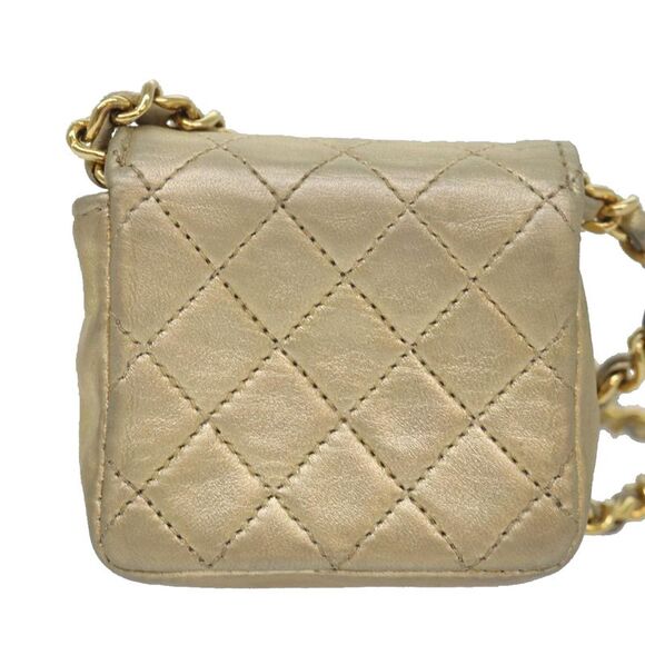 Pre Loved chanel Women Gold Tone Shoulder Bags - Picture 2 of 8